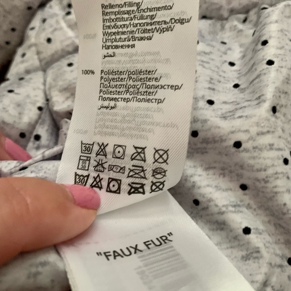 NWOT Mayoral reversible puffer coat w/hood 4-6 mos - Picture 8 of 15